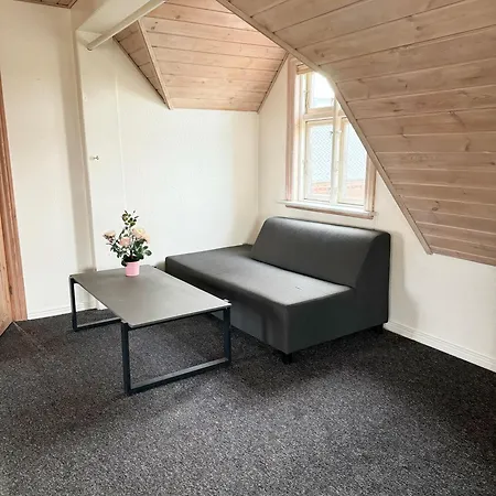 Bb Bed & Breakfast 2*