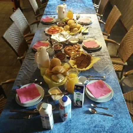 Alojamento de Acomodação e Pequeno-almoço Bb 2*